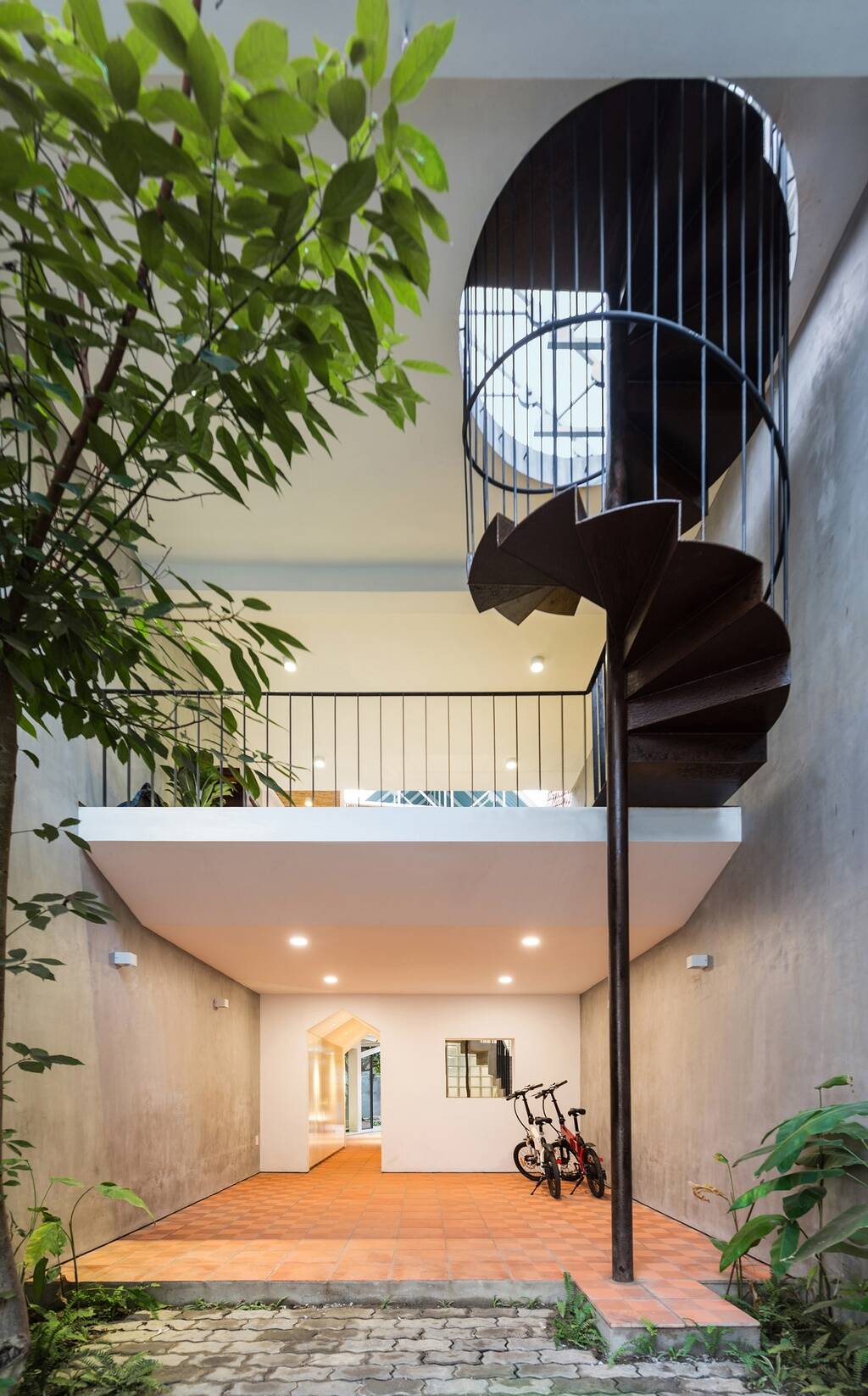 4 mẫu cầu thang đẹp và tiết kiệm diện tích cho nhà nhỏ hẹp